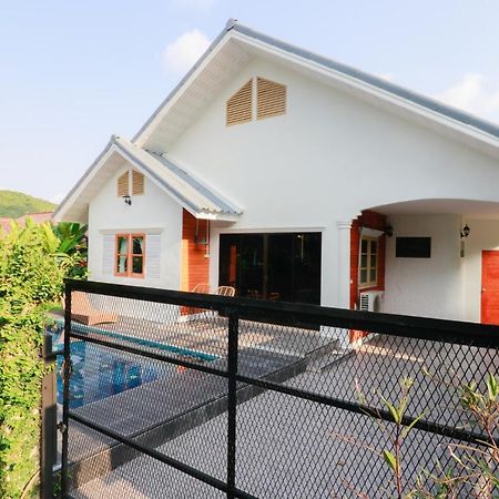 Jirapat Sunny Mode Villa Sattahip Exteriör bild
